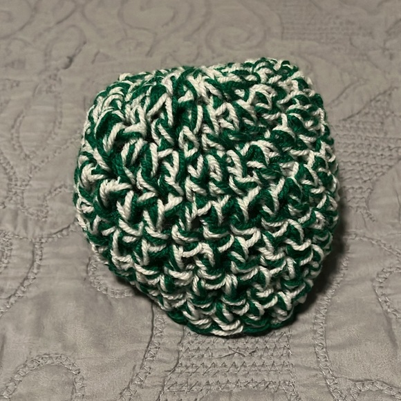 Handmade Toddler/Preschooler Green, Off White Beanie Hat - Picture 4 of 5